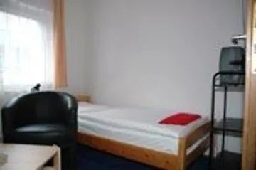 Signature Hotel Astoria Αμβούργο 3*,